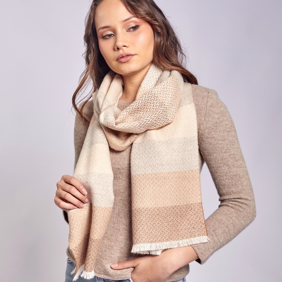 Wide stripes beige & bone Alpaca scarf - Picture 1 of 1